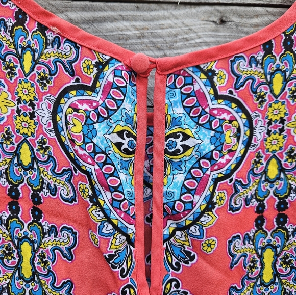 Saint Tropez Tribal Top - Picture 5 of 7